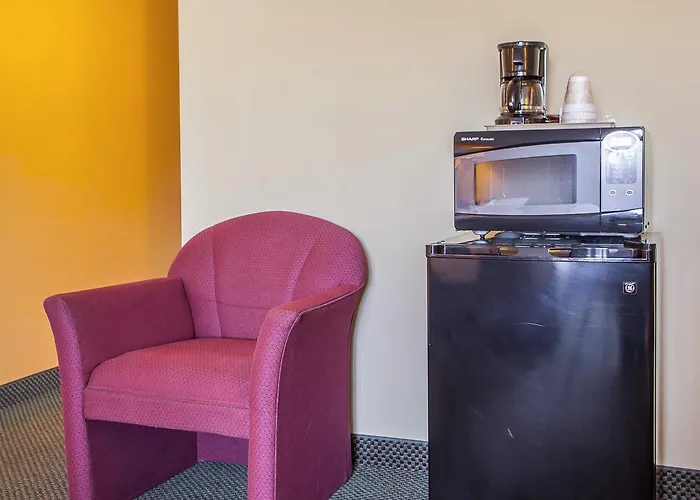 Quality Bradley- Bourbonnais Inn