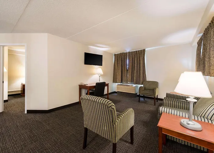 Inn Quality Bradley- Bourbonnais 4*