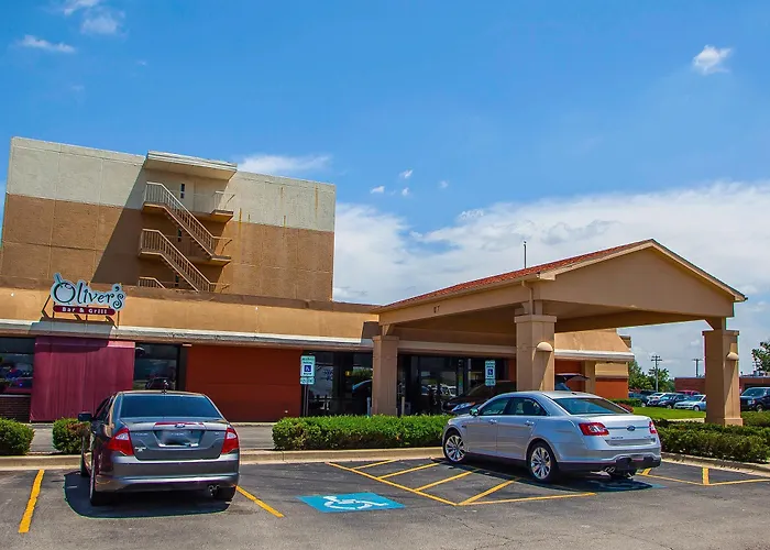 Quality Bradley- Bourbonnais Inn 4*