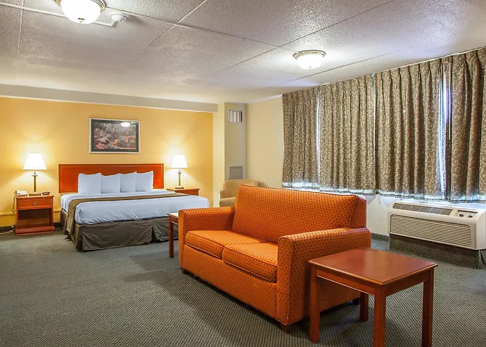 Quality Bradley- Bourbonnais Inn 4*