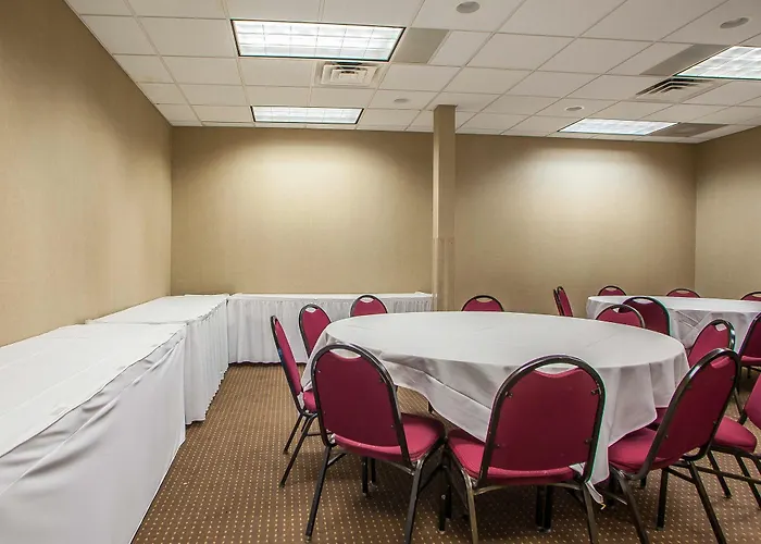 Quality Bradley- Bourbonnais Inn